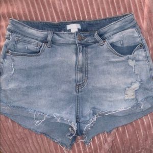 Women’s jean shorts